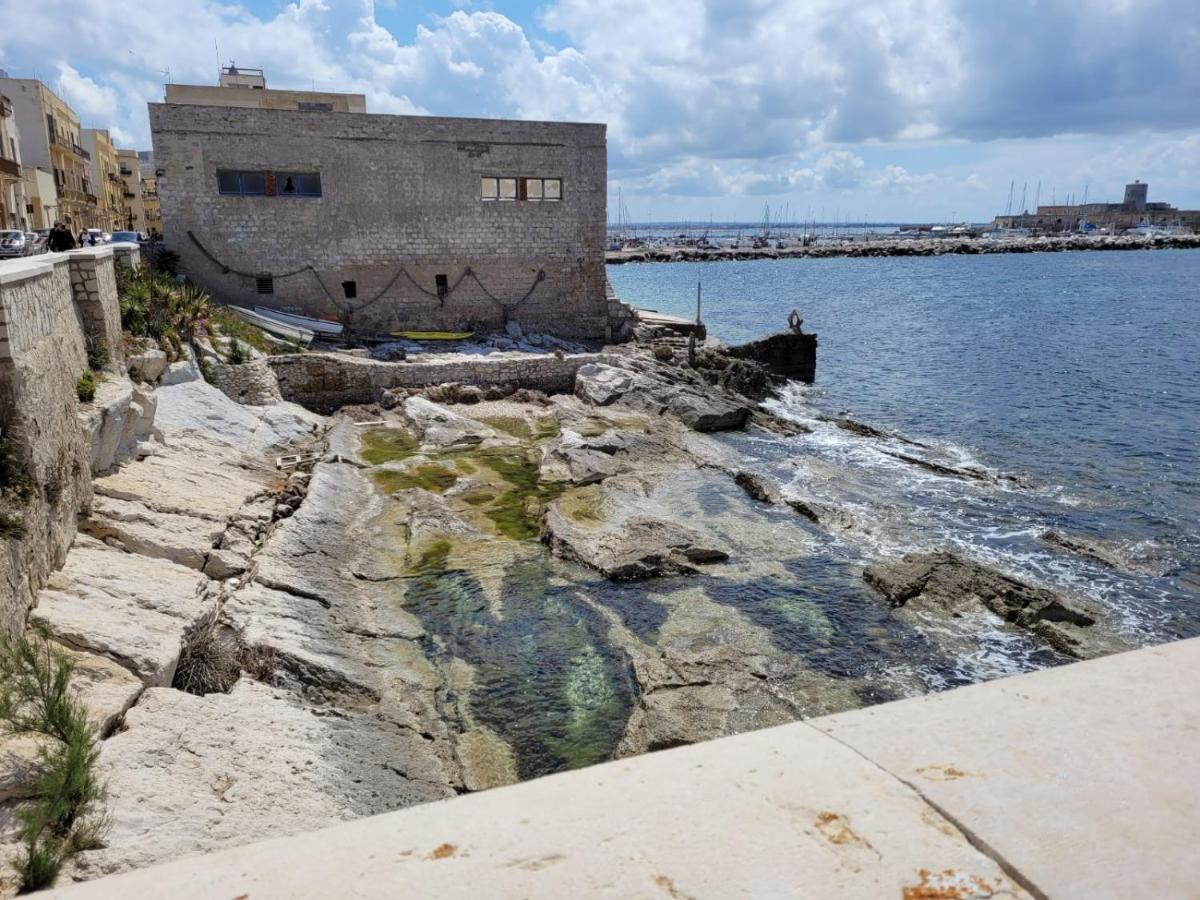 Hotel Al Bastione Imperiale Trapani Exterior foto