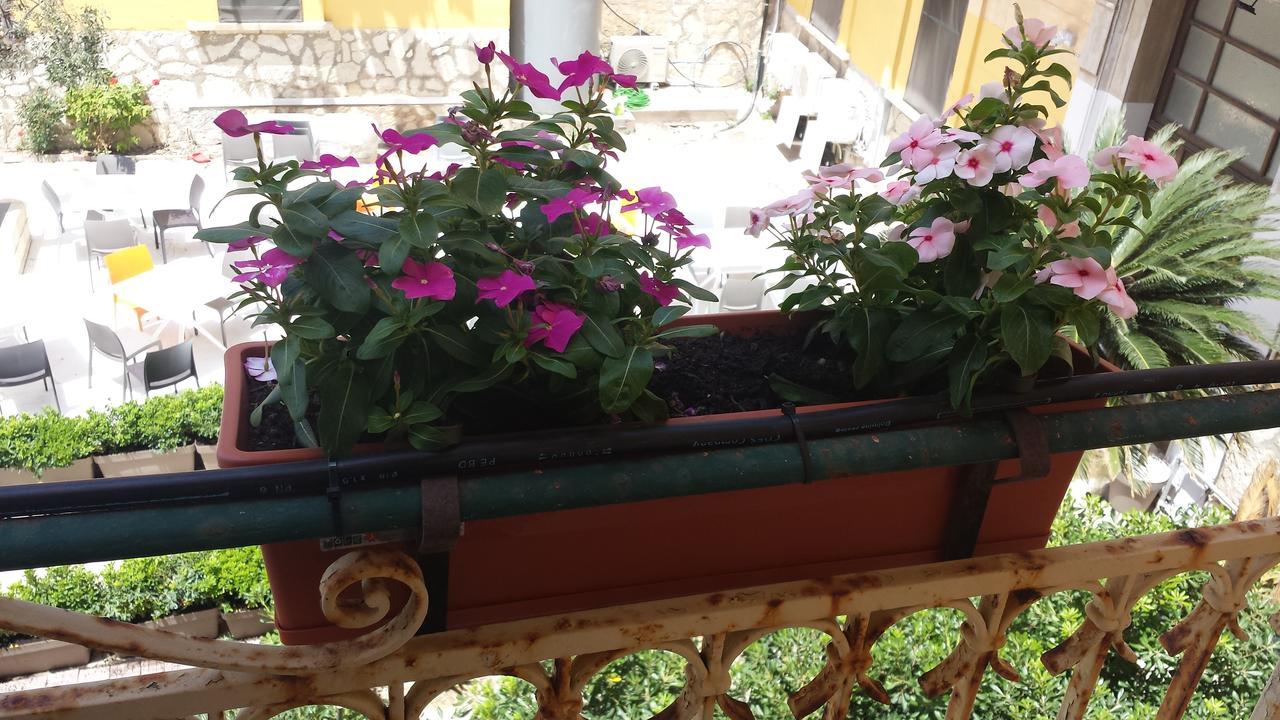 Hotel Al Bastione Imperiale Trapani Exterior foto